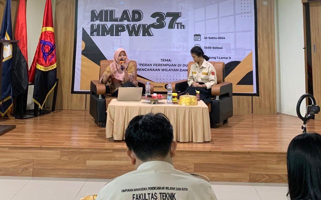 Dosen UIN Alauddin Makassar membawakan Materi Peran Perempuan dalam Perencanaan Wilayah dan Kota pada Seminar Nasional